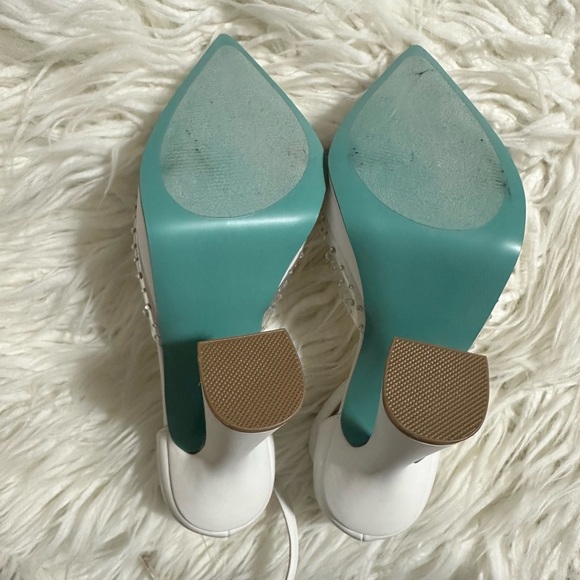 Betsy Johnson Women’s Cher Platform Pump Pointed Toe - Picture 6 of 8